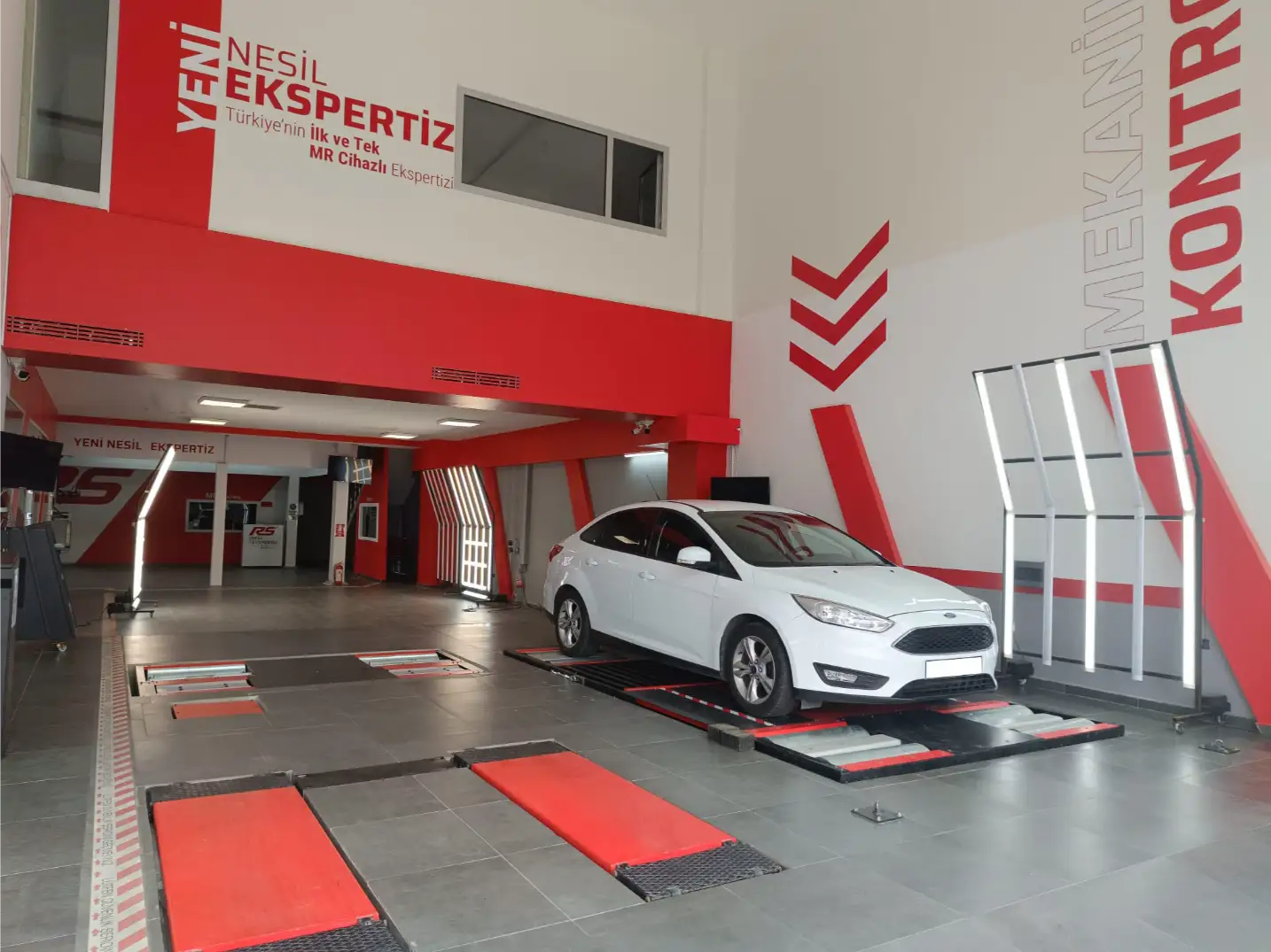 RS-Oto-Ekspertiz-Ankara-Otonomi-Bayi-4