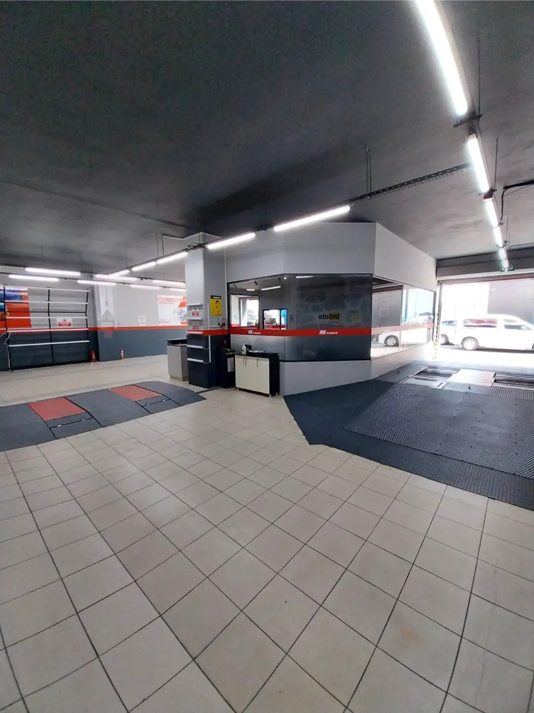 RS-Oto-Ekspertiz-Avcilar-E5-Bayi-4