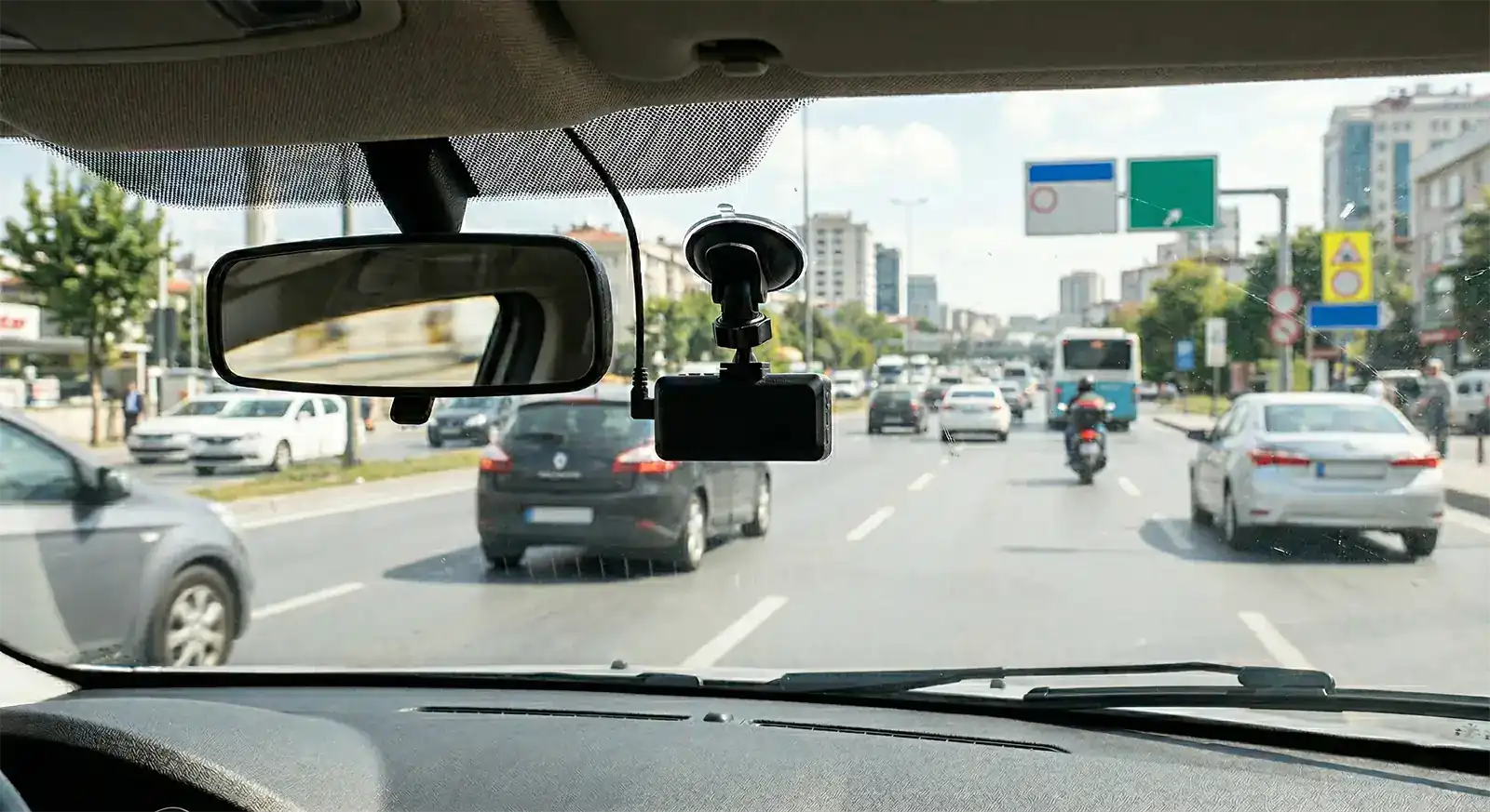 Araç içi kamera görseli